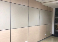 Elastyczna szklana drewniana ścianka działowa kolokacyjna do biurowej modułowej przestrzeni prywatnej